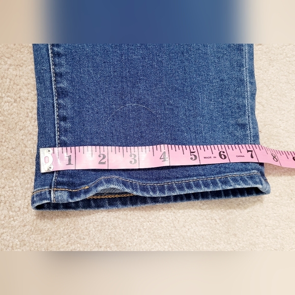 Talbots Everyday Relaxed Jeans Women’s Size 14 Blue Stretch Denim Cuffed Hem - Picture 10 of 13